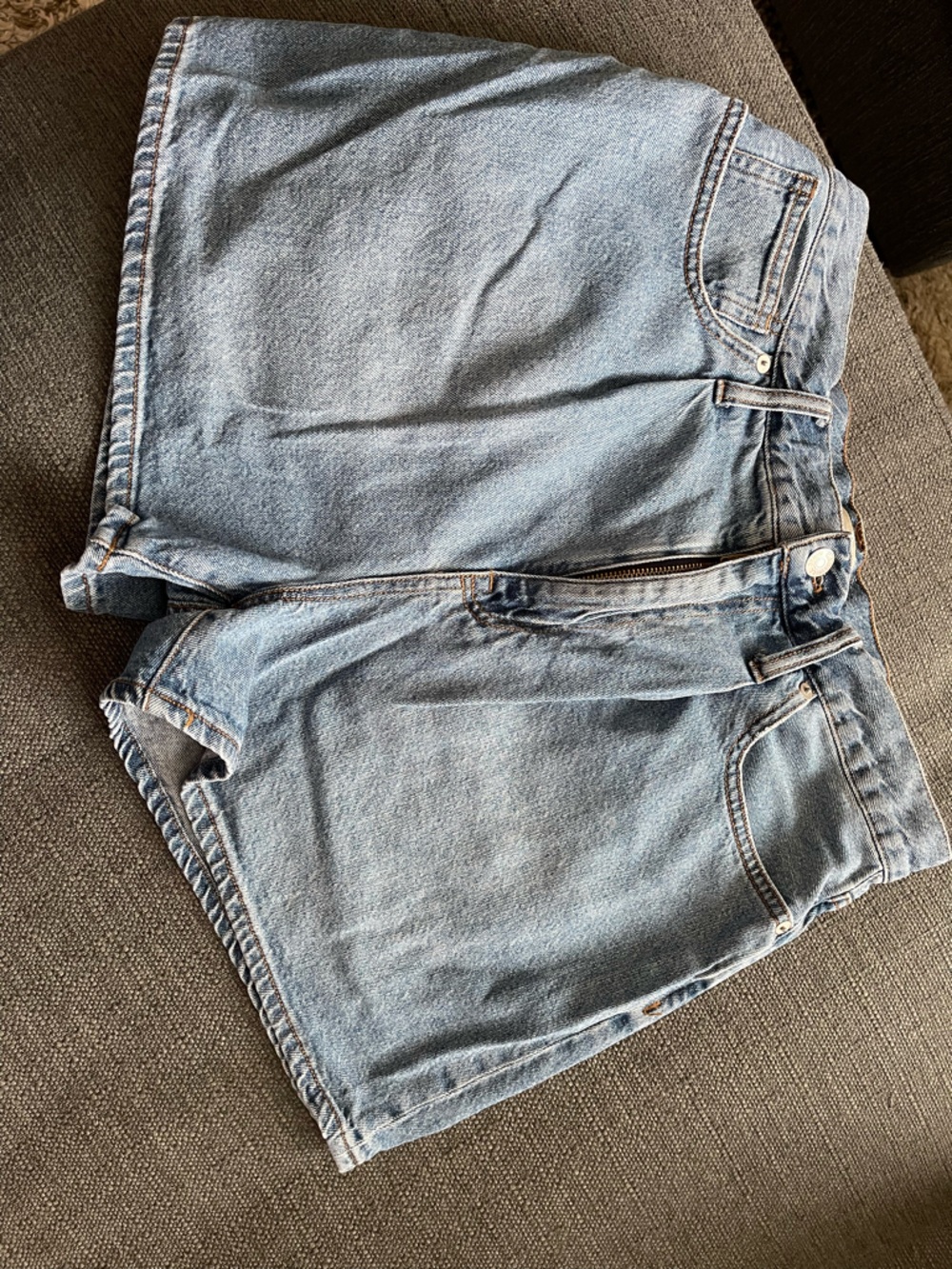 Madewell Light Blue Denim Jeans with Contrast Stitching